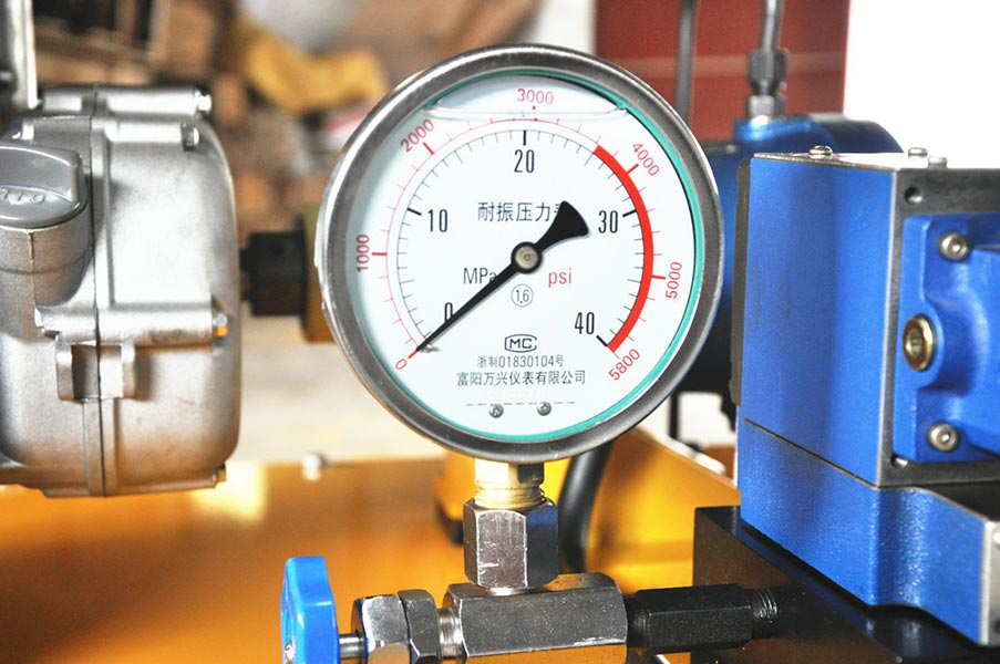 本田汽油機，野外作業機動泵液壓站